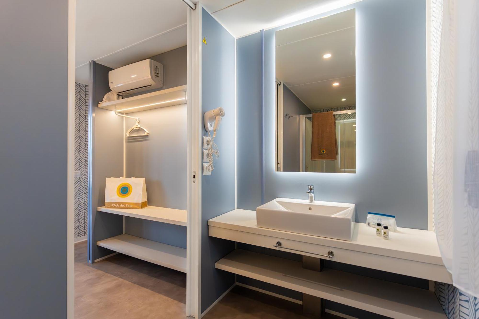 Club Del Sole Romagna Family Resort Риччоне Екстер'єр фото